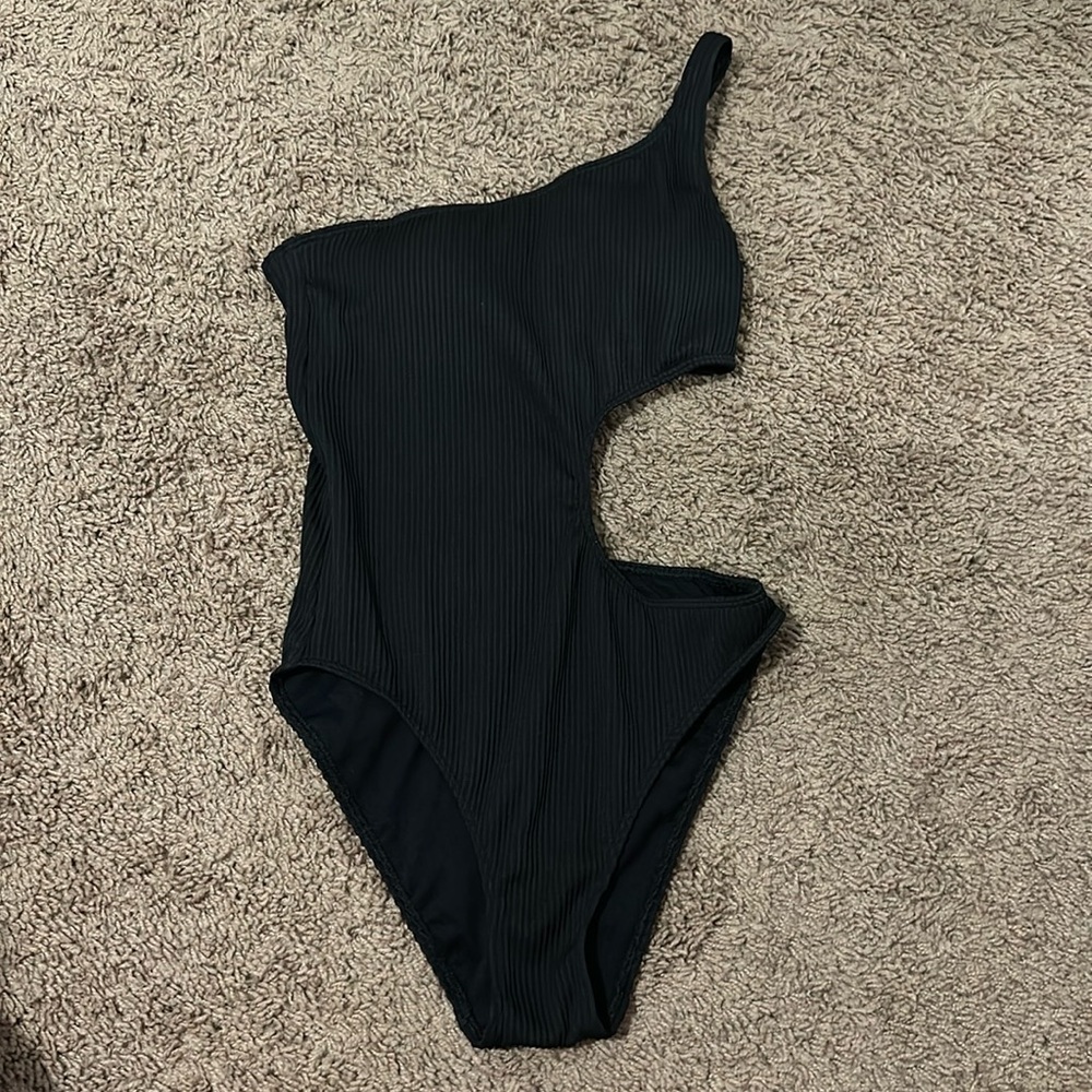 Hollister swimsuit